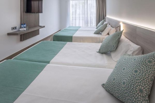 Casablanca Playa Hotel & Suites (Salou)